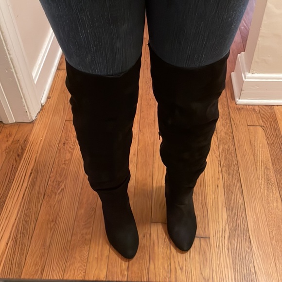 Black suede zippered boots size 8W 4 inch heels sexy knee length - Picture 3 of 10